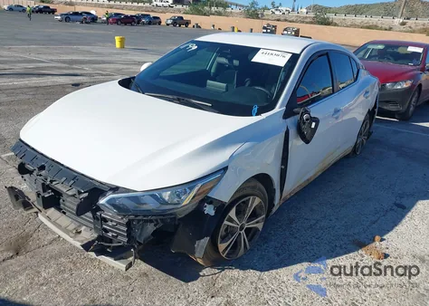 2021 Nissan Sentra Sv Xtronic Cvt z USA, uszkodzony, nr VIN 3N1AB8CV8MY268314